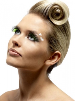 Eyelashes - Fever - Green and Black with Feathers
